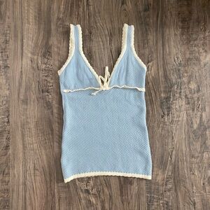 djerf avenue Amorini Tank
Top Baby Blue